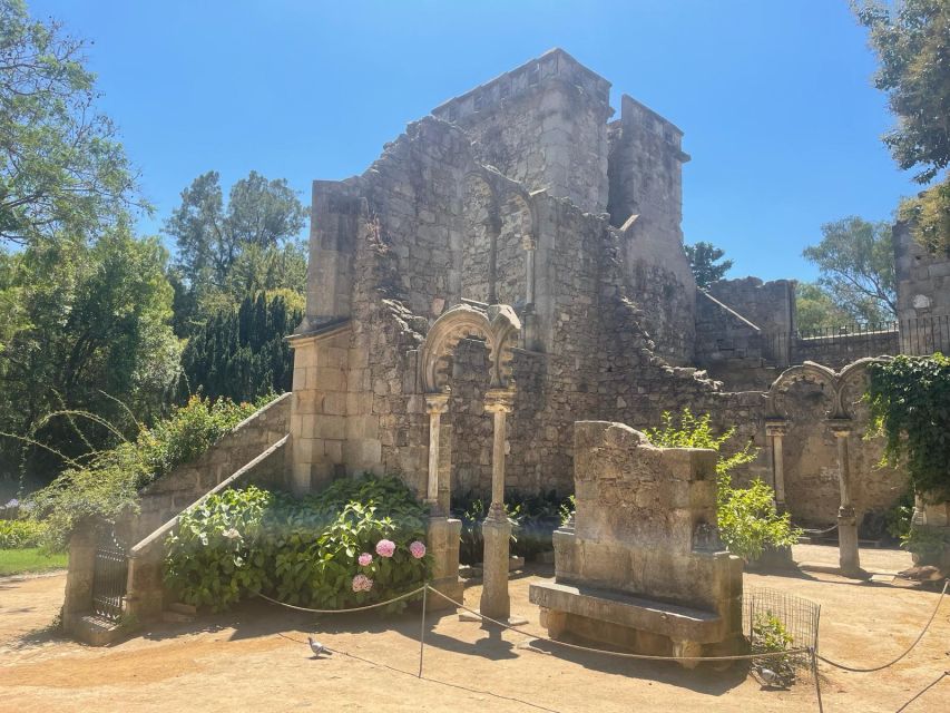 From Lisbon: Évora, Chapel of Bones, & Roman Temple Tour - Alentejo winery stop: tasting and buying without the hard sell