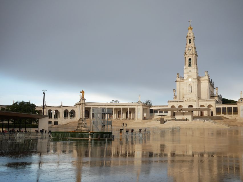 From Lisbon: Fatima, Nazare, and Obidos 8-People Group Tour - Price and value: $82 for three towns plus real guidance