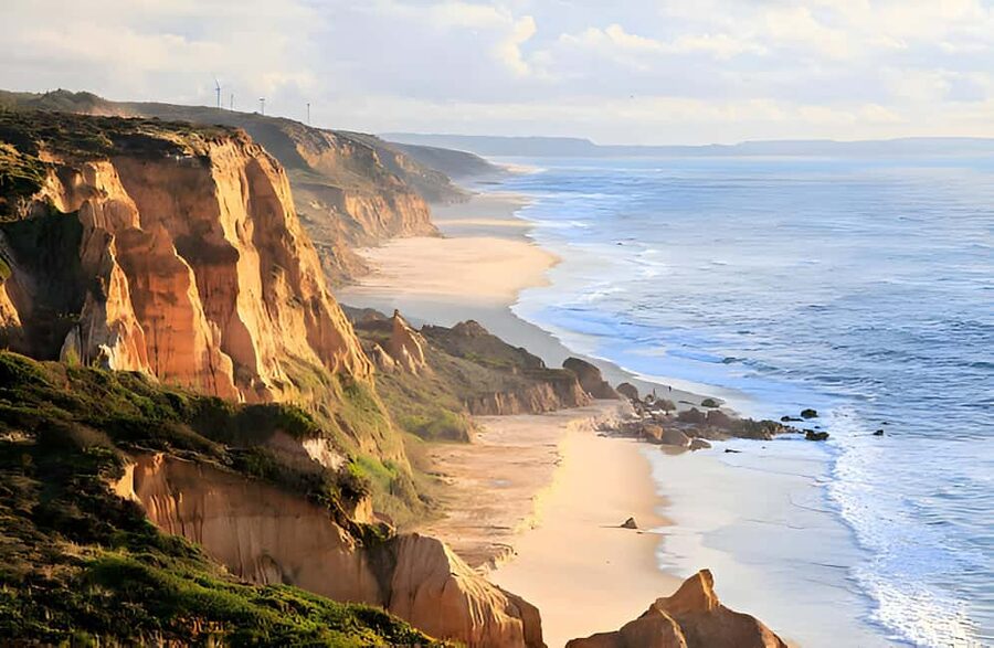 From Lisbon: Fatima, Nazaré, and Obidos Small Group Tour - October to March weather: what to expect and how to dress