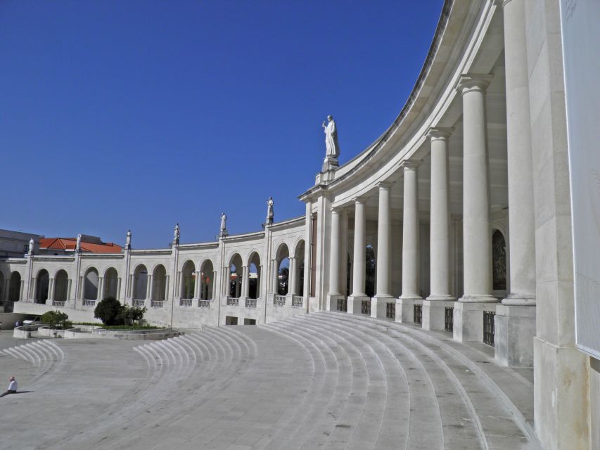 From Lisbon: Fátima Sanctuary and Batalha Monastery (UNESCO) - Key Highlights at a Glance