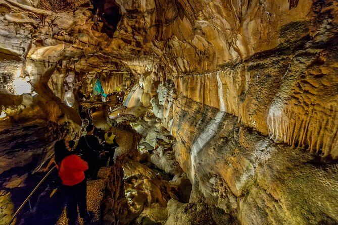 From Lisbon:Fátima Spiritual Journey & Largest Caves in Portugal - Pace, stairs, and the claustrophobia reality check