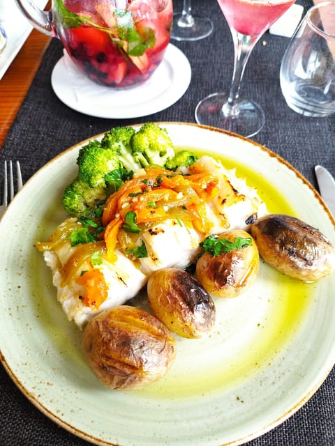 From Lisbon: Half-Day Sintra Tour - Should you book this half-day Sintra tour from Lisbon?