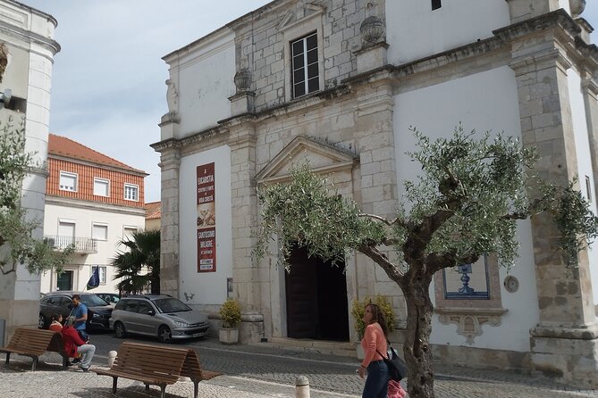 From Lisbon: Holy Miracle Church Santarem & Fatima Private Tour - Santarém’s Church of the Most Holy Miracle: the 13th-century anchor