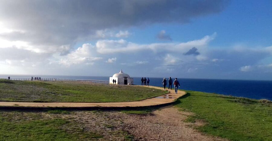 From Lisbon or Sesimbra: 4x4 Tour to Cape Espichel - Why a 4x4 to Cape Espichel feels like a mini-adventure