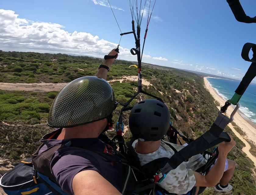 From Lisbon: Paragliding Pack (Flight+Video+Transportation) - What to Wear (and What Not to Overthink)