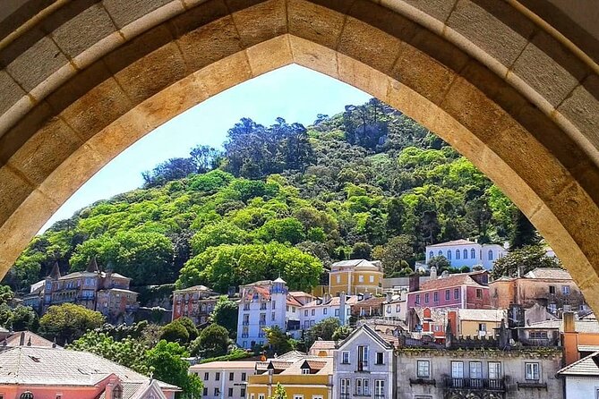From Lisbon: Private Full Day Tour, Lisbon & Sintra - Guide style matters more than you think