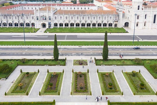 From Lisbon: Private Full Day Tour, Lisbon & Sintra - Parque Eduardo VII: your quick Lisbon orientation (and a free outlook)