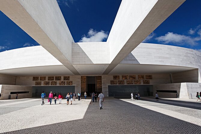 From Lisbon: Sanctuary of Fátima & the Little Shepherds Town - Arriving at the Fátima Sanctuary: Peace, Scale, and Your First Chance to Reset