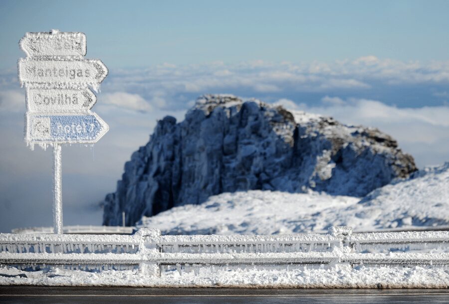 From Lisbon: Serra da Estrela and Monsanto - Getting started in Lisbon: meeting point and smooth pickup