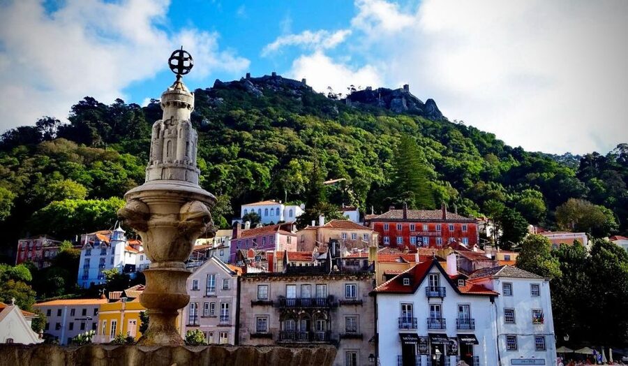 From Lisbon: Sintra and Cascais Deluxe Full-day Private Tour - Who should book this tour (and who might prefer something else)
