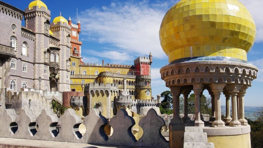 From Lisbon: Sintra and Cascais Deluxe Full-day Private Tour - Pena Palace: your best use of the 1.5-hour block