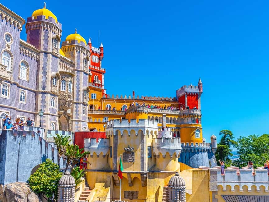 From Lisbon: Sintra and Cascais Highlights Small-Group Tour - Key points at a glance