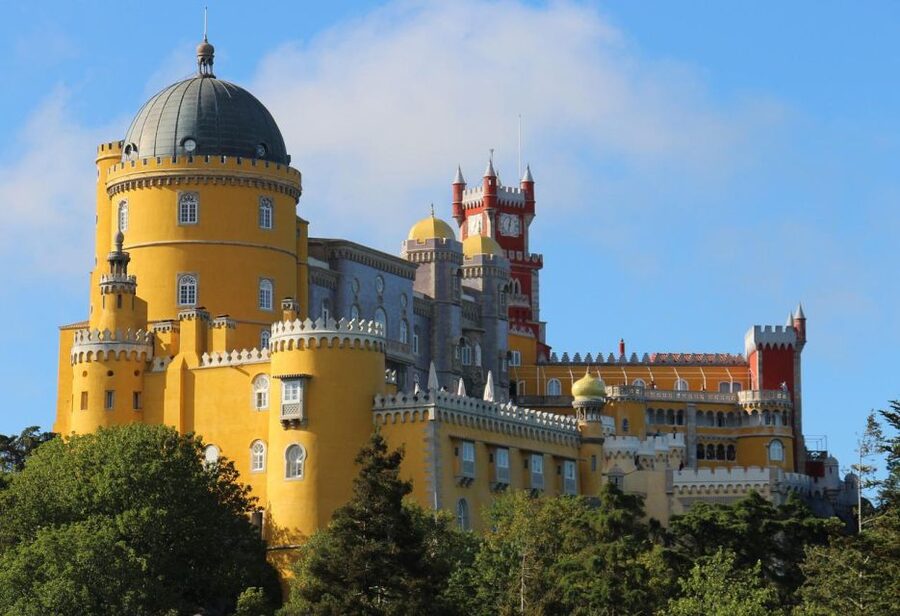 From Lisbon: Sintra and Cascais Highlights Small-Group Tour - Cabo da Roca and Guincho Beach: Short Stops, Big Ocean Energy