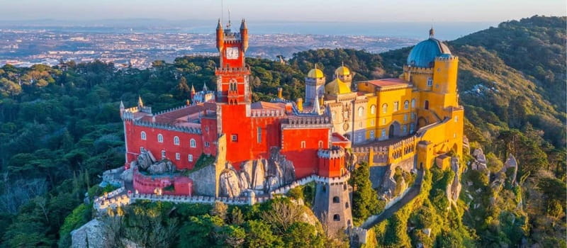From Lisbon: Sintra and Estoril Trip with Pena Palace Entry - Sintra village time: what to do with the pastry break