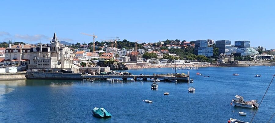 From Lisbon: Sintra and Portuguese Coast Private Day Tour - Sintra coffee stop and the sweet mission at Casa Piriquita