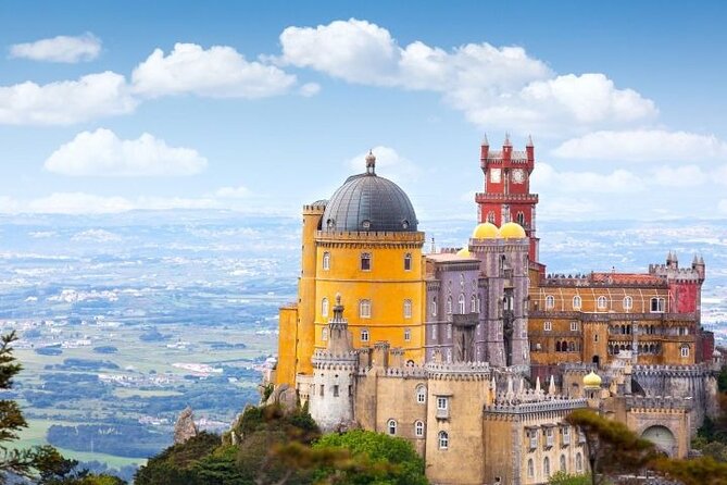 From Lisbon: Sintra, Cabo da Roca, & Cascais Private Tour - Estoril and Cascais: casino elegance shifts into a classic fishing village