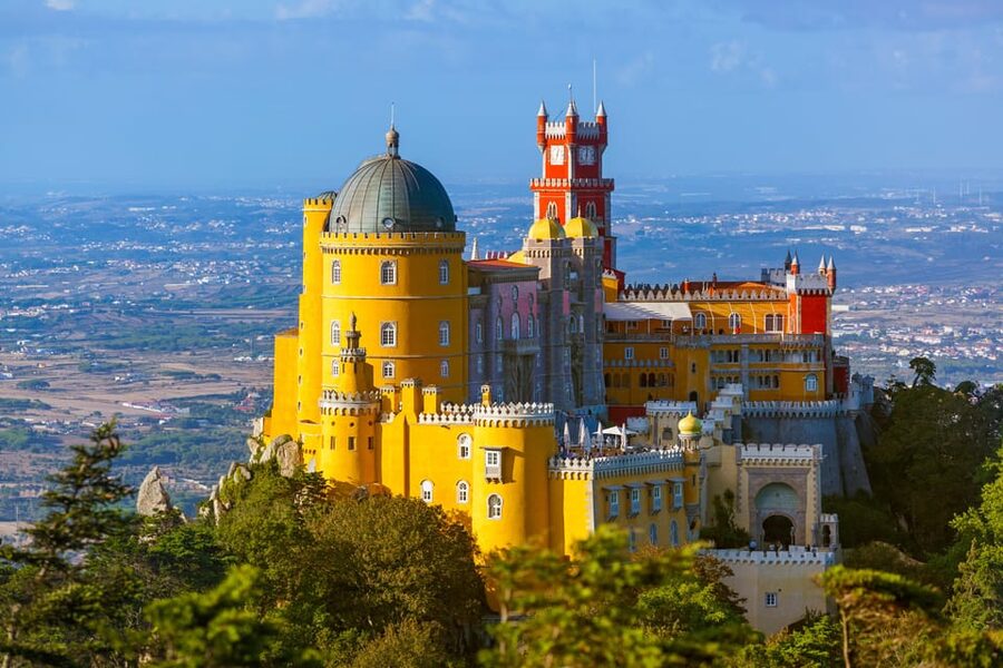 From Lisbon: Sintra, Pena Palace and Regaleira Day Trip - Quick hits before you go