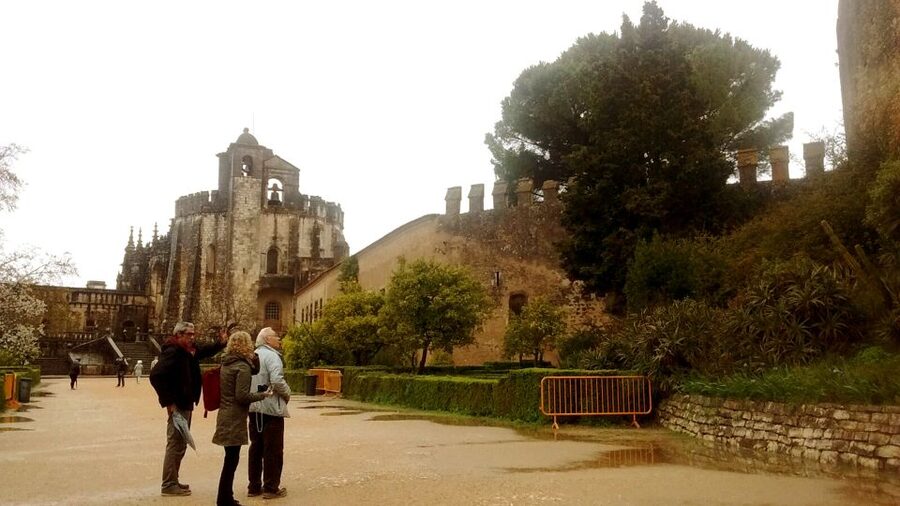 From Lisbon: Tomar, Christ Convent & Almourol Castle Tour - Tomar on Foot: Medieval Streets, Church Hops, and Time to Breathe