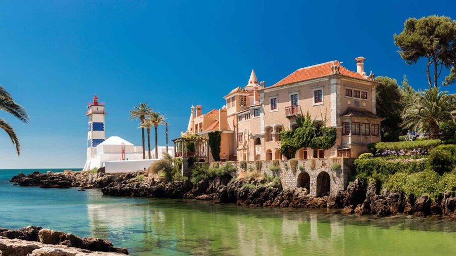 From Lisbon: Tour Sintra, Pena Palace, Regaleira and Cascais - Cabo da Roca cliff views in 30 minutes: short, loud, memorable