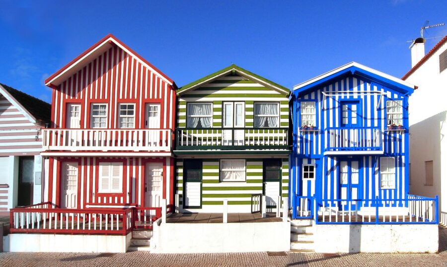 From Lisbon: Town-Hopping Transfer to Porto - Private Guide Feel and the Little Things That Make the Difference