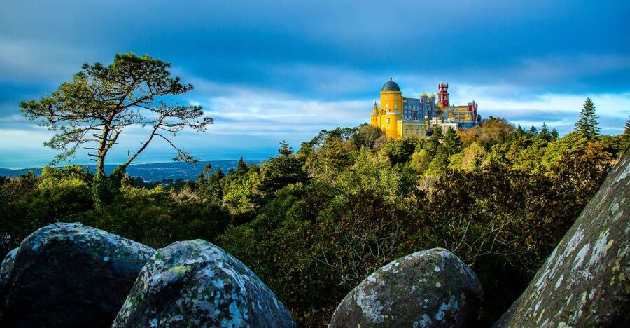 From Sintra: Pena Palace Guided Tour - Getting There From Sintra: Pérola coffee shop, 4x4 van, and a smooth start