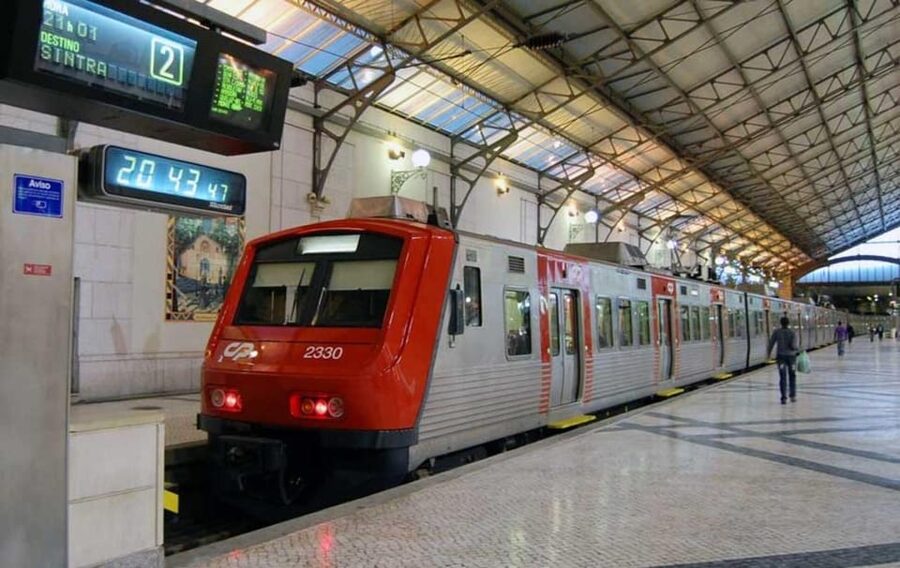 From/To Lisbon: Sintra Hop-on Hop-off Tickets + Audio Guide - The English Audio Guide: Helpful Context, Not a Replacement for Tickets