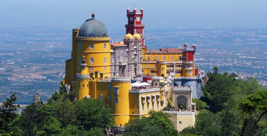 Full day-Away day from Lisbon to see Sintra and Cascais - How your Sintra time works at Pena Palace and Quinta da Regaleira