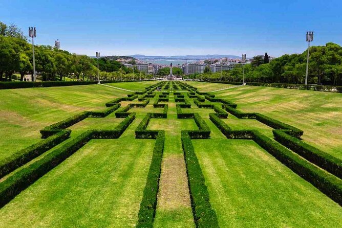 Full Day Lisbon Tour with Local Guide in Private Eco Tuk Tuk - Private Eco Tuk Tuk: See Lisbon Without Burning Your Legs