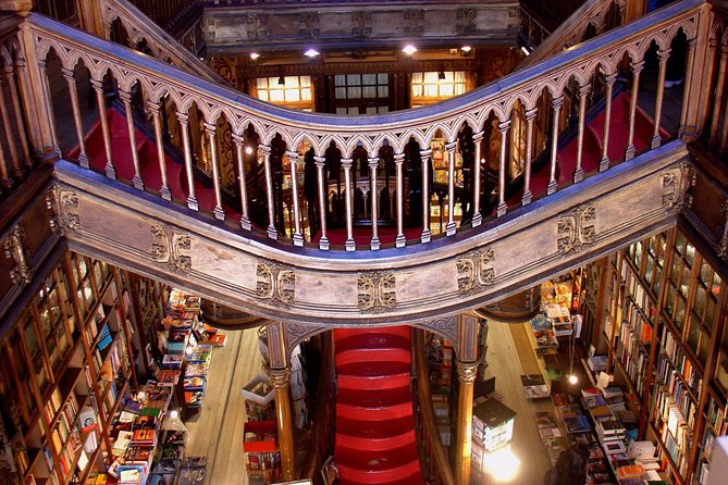 Full-Day Private Sightseeing Tour to Porto from Lisbon - Porto in One Day: How This 10-Hour Private Trip Works