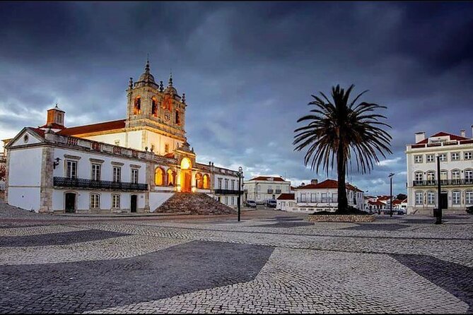 Full-day Private Tour: Fátima Sanctuary, Batalha, Nazaré, Óbidos - Nazaré Beach: fishing traditions and the wave physics that matters