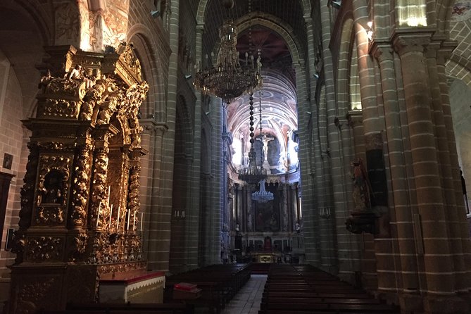 Full Day Private Tour in Évora and Arraiolos - Évora + Arraiolos: Why This Pair Makes Sense From Lisbon