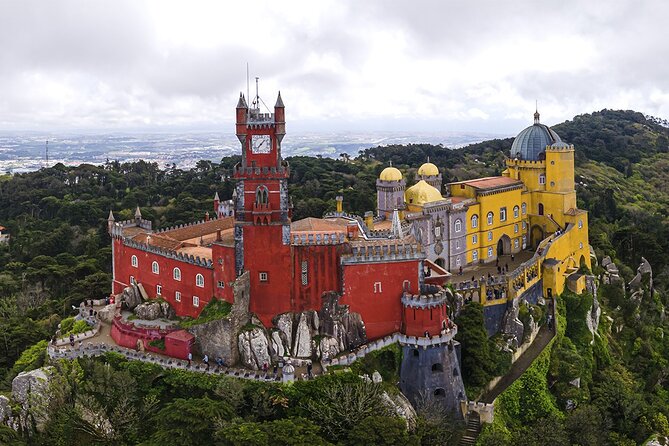 Full-day Private Tour to Sintra and Cascais from Lisbon - Price and value: what you pay for, and what you’ll likely add