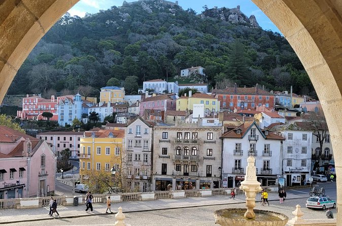 Full Day Trip to Sintra Cabo da Roca and Cascais - Seeing the royal core: National Palace of Sintra and Quinta da Regaleira from outside