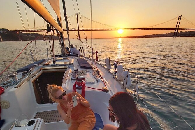 Golden Hour Boat Tour - Sailing by the Monuments with Wine - Where you start: Doca de Santo Amaro and how to set yourself up