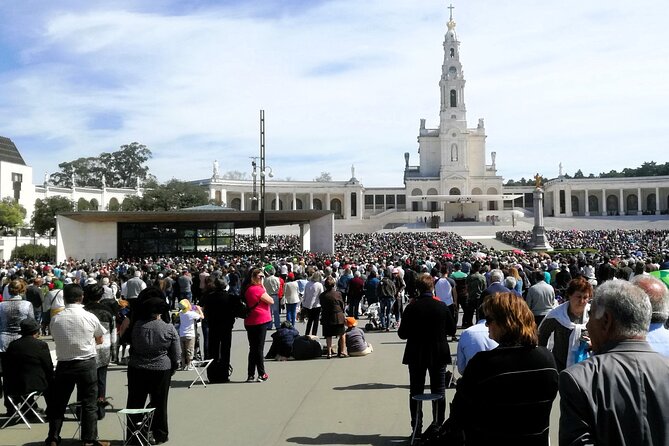 Half Day Tour from Lisbon to Fatima - Private Pickup in an Air-Conditioned Vehicle (and Why It Matters)