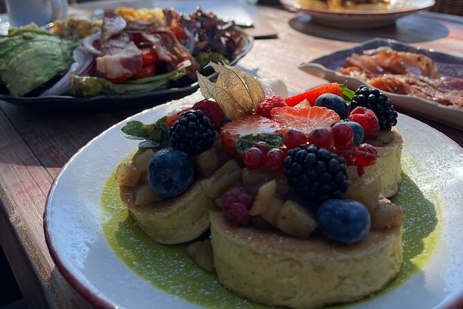Half-Day Tour in Cascais / Sintra with Brunch and Wine Tasting - The Guincho Road drive to Moinho Dom Quixote brunch