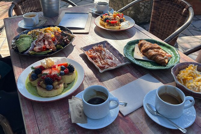 Half-Day Tour in Cascais / Sintra with Brunch and Wine Tasting - Casa da Guia: the relaxed final stop with sea and garden views