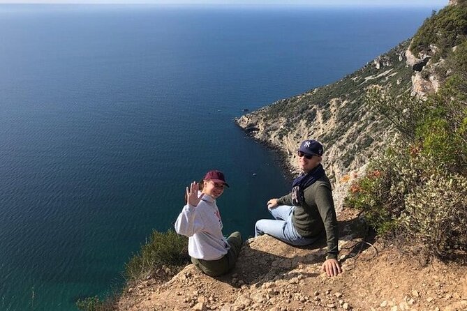 Hiking tour to the highest limestone cliff of continental Europe - Safety on cliff edges: “adventurous” means you pay attention