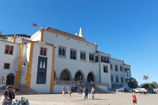 Historic center of Sintra on foot - Price and value: $18.14 with free stops and one optional €12 entrance