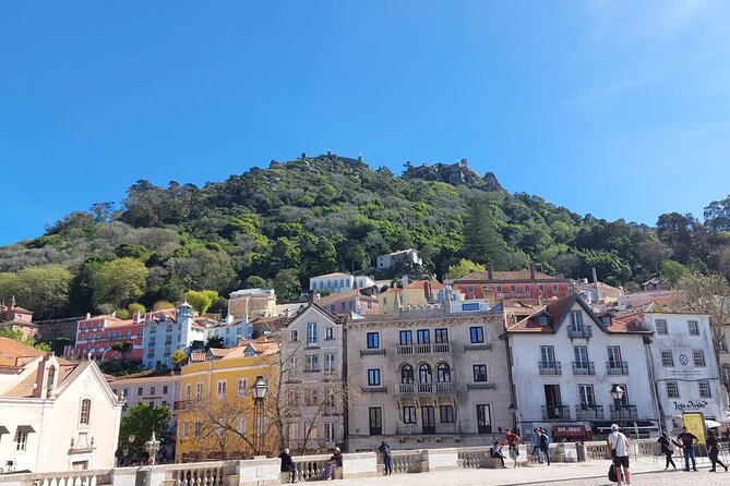 Historic center of Sintra on foot - Should you book this historic center walk?