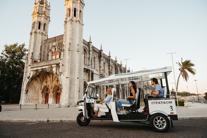Historic Lisbon Tour with Local Guide in Private Eco Tuk Tuk - Private Eco Tuk-Tuk in Lisbon: Built for the Seven Hills