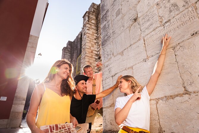 Historical Outdoor Escape Game in Lisbon "The Cryptex of Pombal" - Timing and meeting point: how to make it stress-free