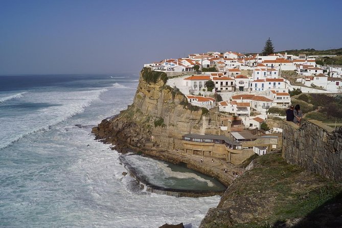Jeep Tour Sintra-Cascais - Coreto de Colares Lunch Time in Penedo Village