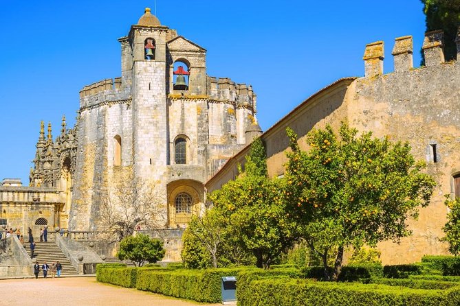Knight Templars Private Day Tour FROM LISBON - Almourol Castle and Tomar - Mercedes-Benz Door-to-Door Timing: How the Day Flows From 8:00 AM