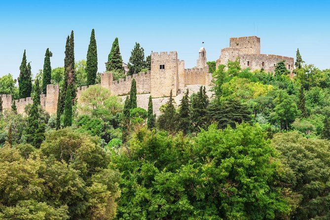 Knight Templars Private Day Tour FROM LISBON - Almourol Castle and Tomar - Lunch, Weather Changes, and Getting Help With Real Life