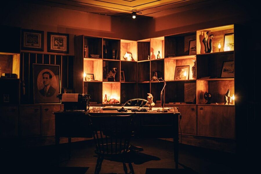 Lisboa - A Morte do Corvo, new immersive theatre, not spoken - Price and value: $44 for a 2-hour show in a huge venue