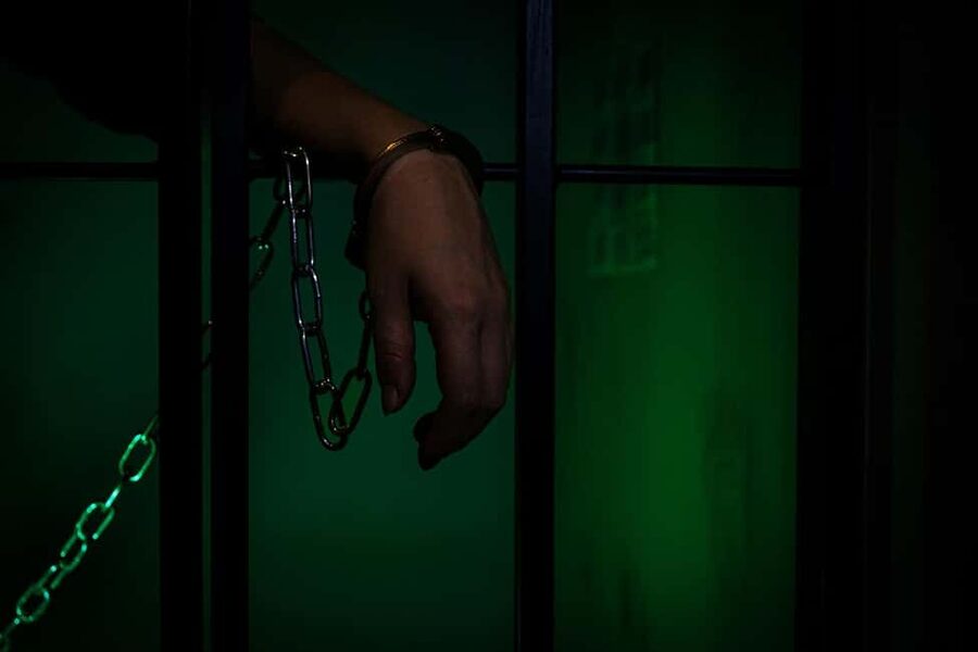 Lisboa: AXN Prison Robbery Escape Room - Mission To Escape in Lisbon: what this prison robbery game is really like