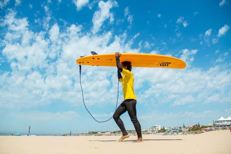 Lisbon: 1.5-Hour Surf Lesson - Key highlights at Carcavelos Surf School