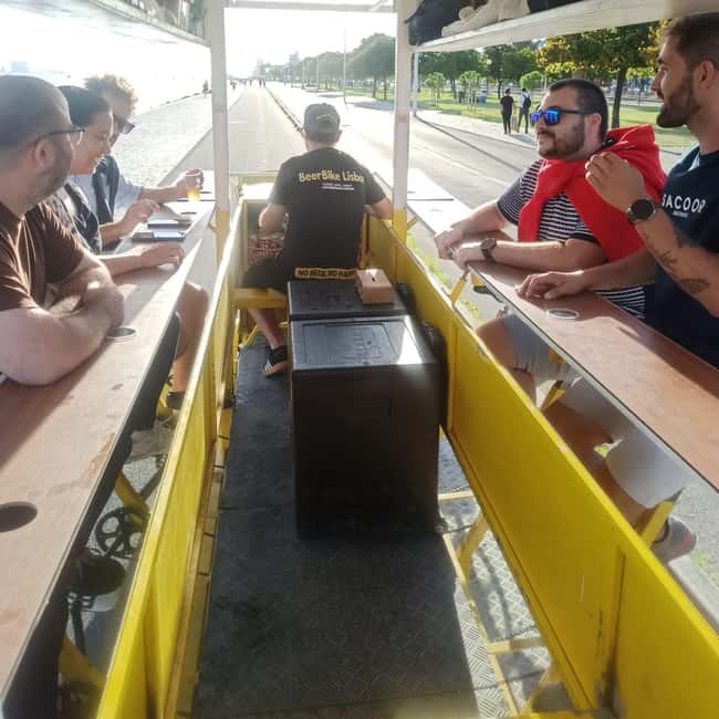 Lisbon: 1-Hour Beer, Sangria or Wine Bike Sightseeing Tour - What Makes This Tour Worth Your Hour
