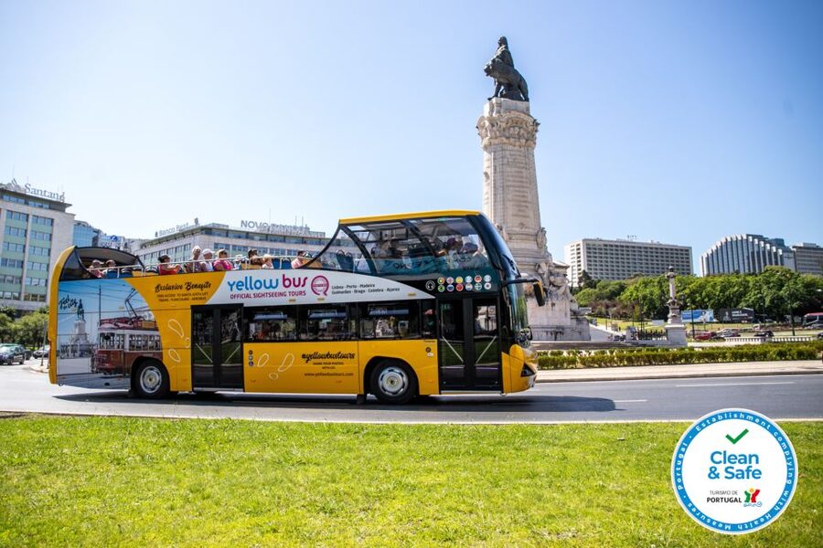 Lisbon: 1-or 2-Day Hop-On Hop-Off Bus Tour - Where to start: Restauradores Square and reading the blue/pink buses